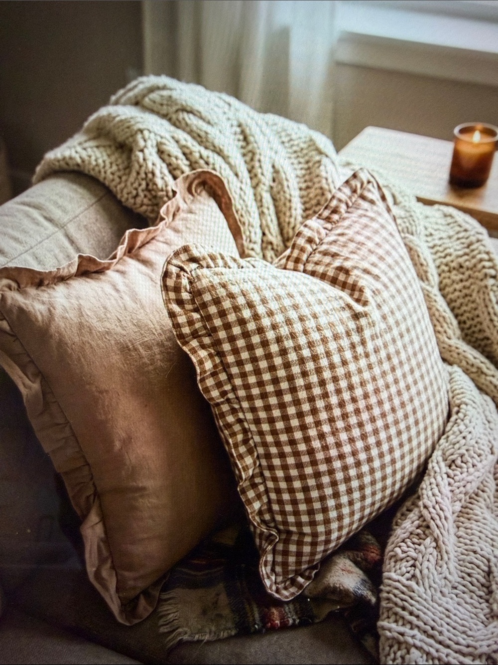 1 Brown and 1 Gingham Ruffled Throw Pillow Cover and 2 Inserts NWT